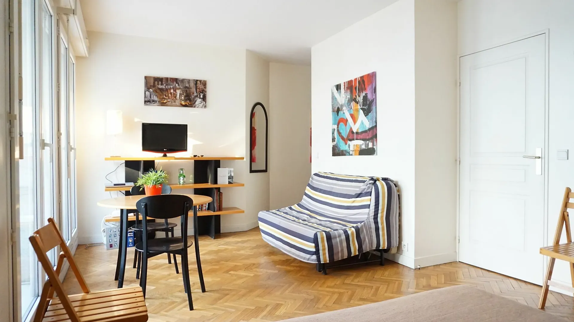 Grenelle - Studio - Paris 7